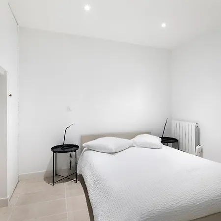 Au Maire - Familiale Apartman Párizs
